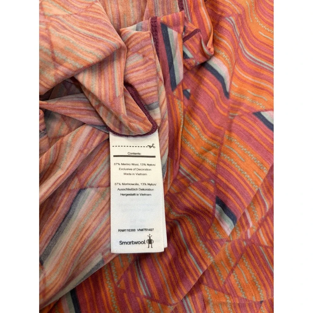 Smartwool Merino 150 Base Layer Top Womens Medium Pink Geometric Short Sleeve
